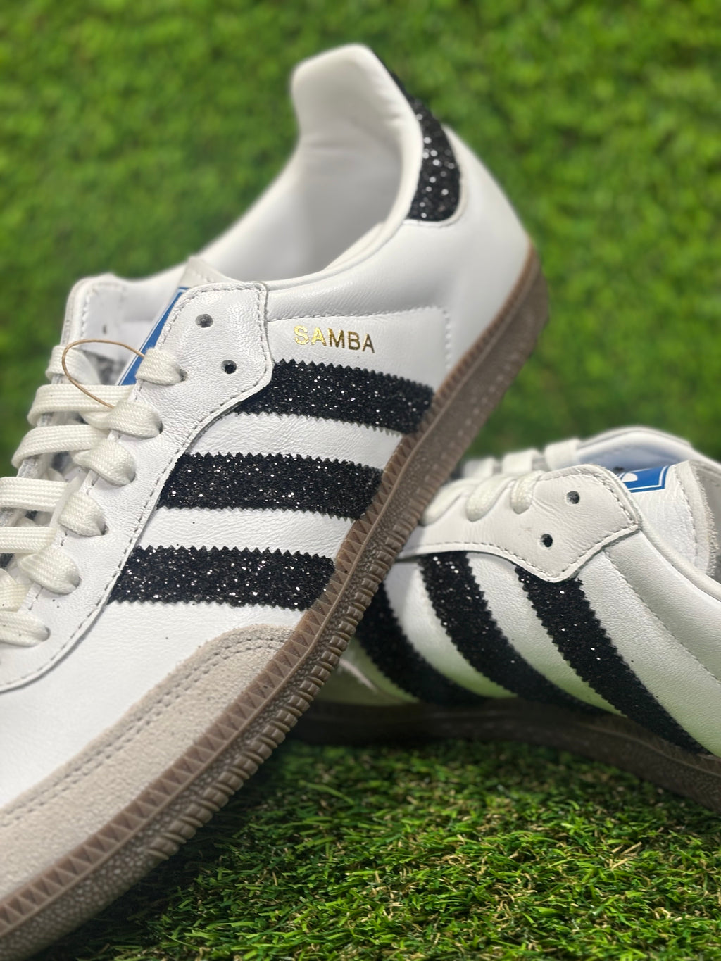 Black glitter Adidas samba OG sneakers. Sparkly bling sneakers