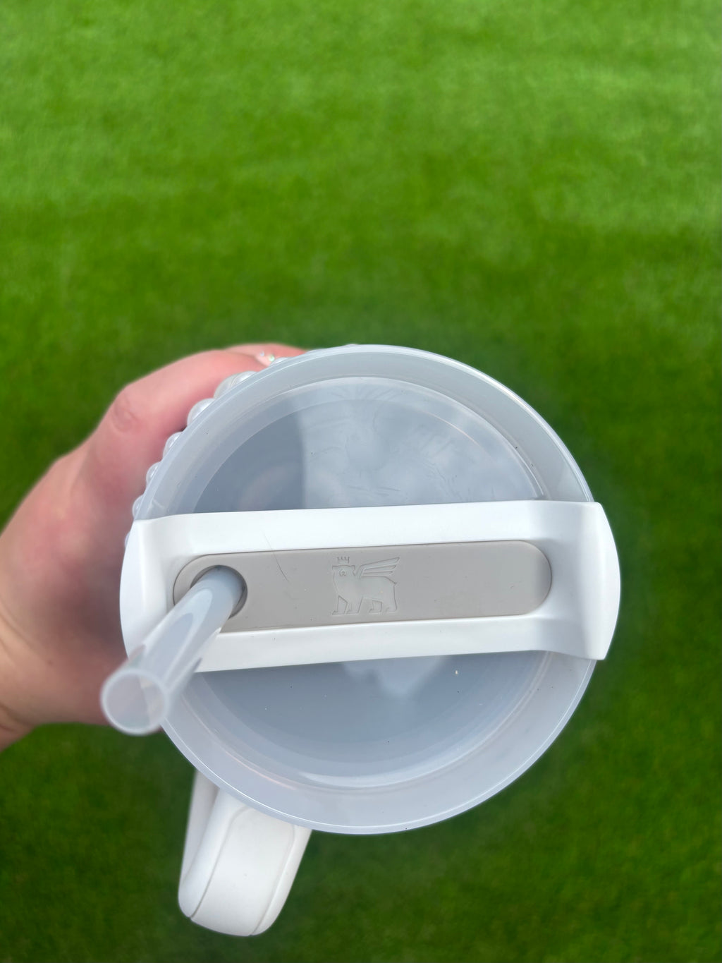 White pearl Stanley quencher, all white pearl tumbler. 40oz